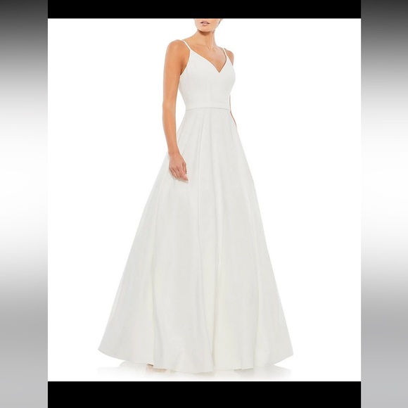 Mac Duggal Dresses & Skirts - Mac Duggal wedding dress